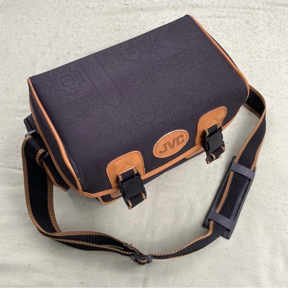 JVC camera/ camcorder bag case - Picture 4 of 7